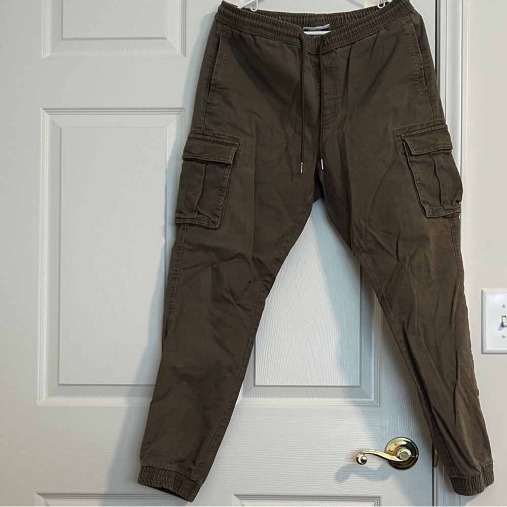 Goodfellow & Co Olive Cargo Pants - Picture 5 of 15